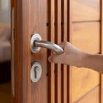 porte blindee vs porte securisee quelle difference et quel prix 1